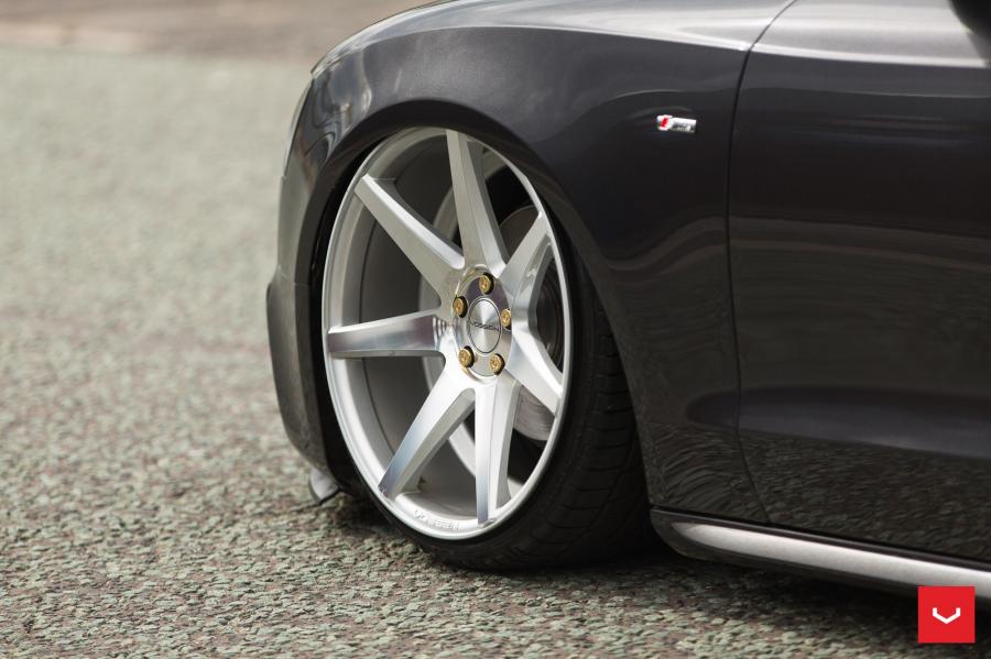 Колеса Audi A5 Cabriolet on Vossen Wheels (CV7) 2016 года  (фото 26 из 56)